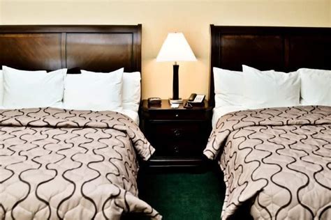 glenora hotels|pacer inn and suites delaware.